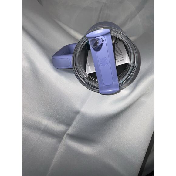 Stanley Quencher H20 Flowstate Tumbler - 40 Oz. - Hydrangea - Picture 2 of 5